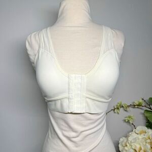 ANAONO bra | Bianca Front Closure Sports Bra | White | Small | 32